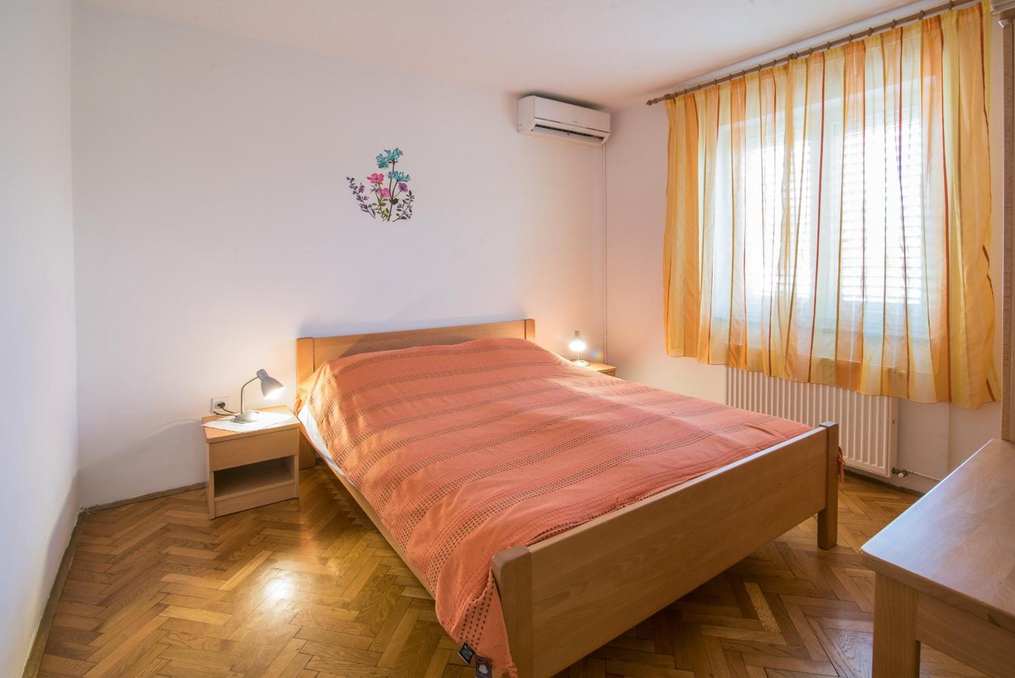 Apartments Villa Ana Krk Town Ruang foto