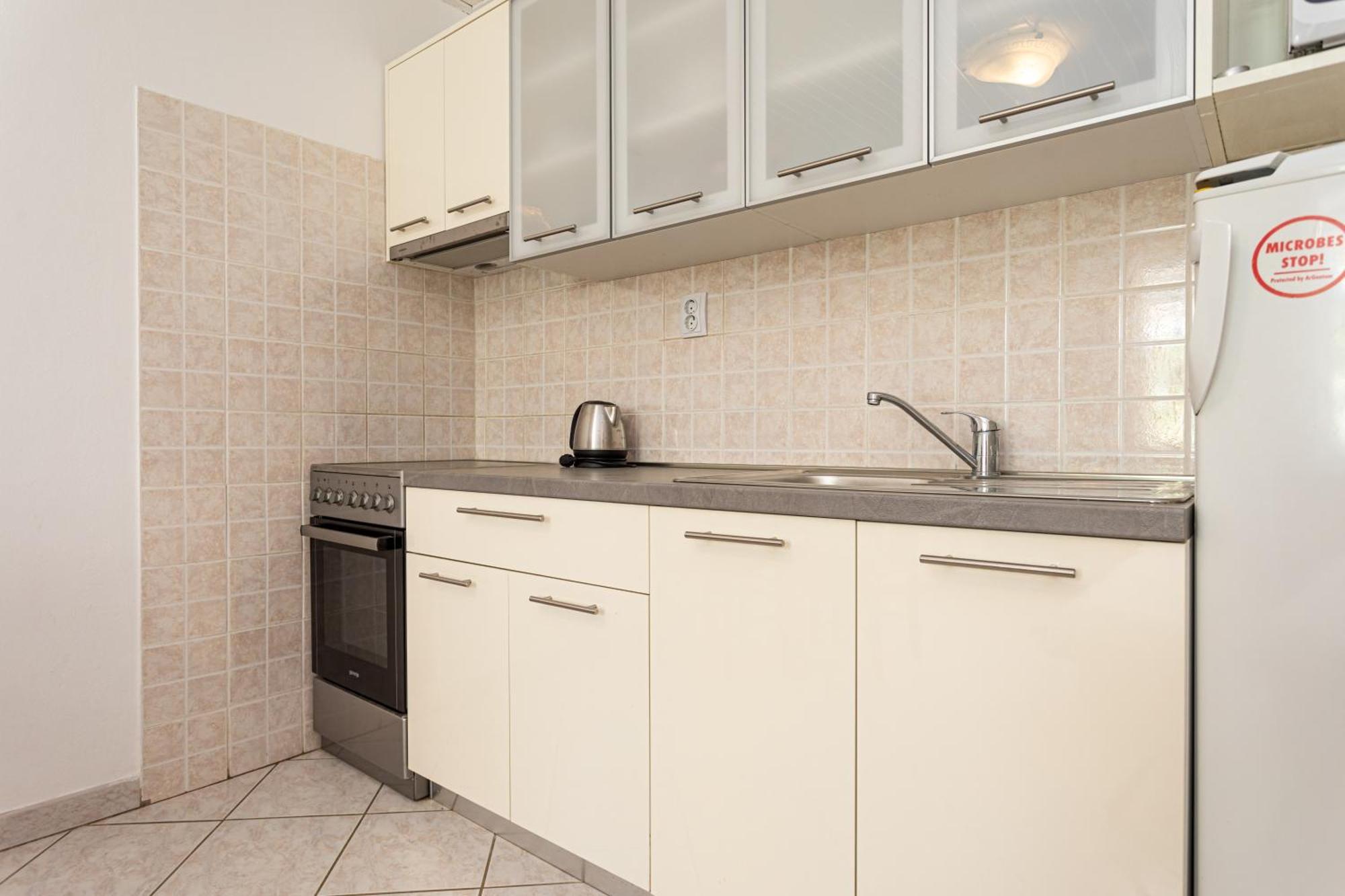 Apartments Villa Ana Krk Town Ruang foto